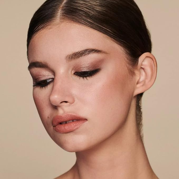 Catrice | Shake Fix Glow Spray | Sets Makeup and Hydrates Skin | Made With Cactus Blossom and Pineapple Extract | Oil Free, Paraben Free, Gluten Free | Vegan & Cruelty Free