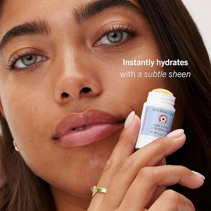 First Aid Beauty Ultra Repair Lip Balm – Instantly Hydrates to Leave Lips Soft, Supple + Plump – Concentrated Formula of Botanical Oils, Butters + Waxes – 0.25 oz