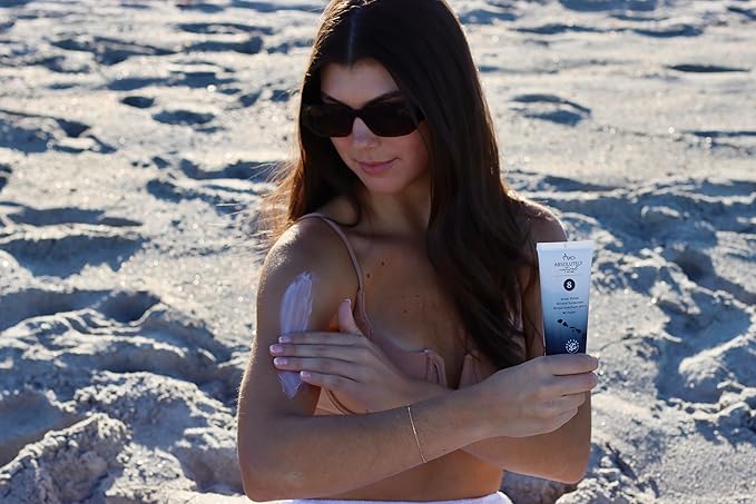 SPF 8 Mineral Sunscreen - Water Resistant Moisturzing Lotion for Body & Face - Non-Nano Zinc Oxide, Vitamin E - 3 Oz