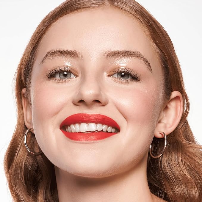 essence | Magic Filter Glow Booster | Complexion Perfector for a Radiant, Soft Focus Effect | Vegan & Cruelty Free